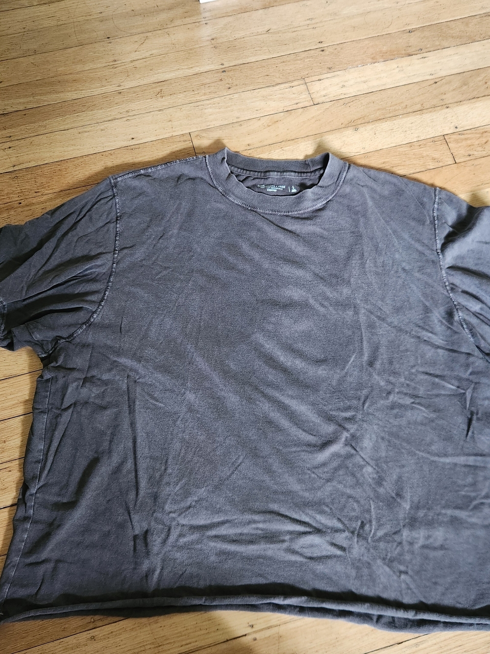 Abercrombie & Fitch Lot (4) Mens Soft Essentials Cropped Tees - Picture 9 of 9